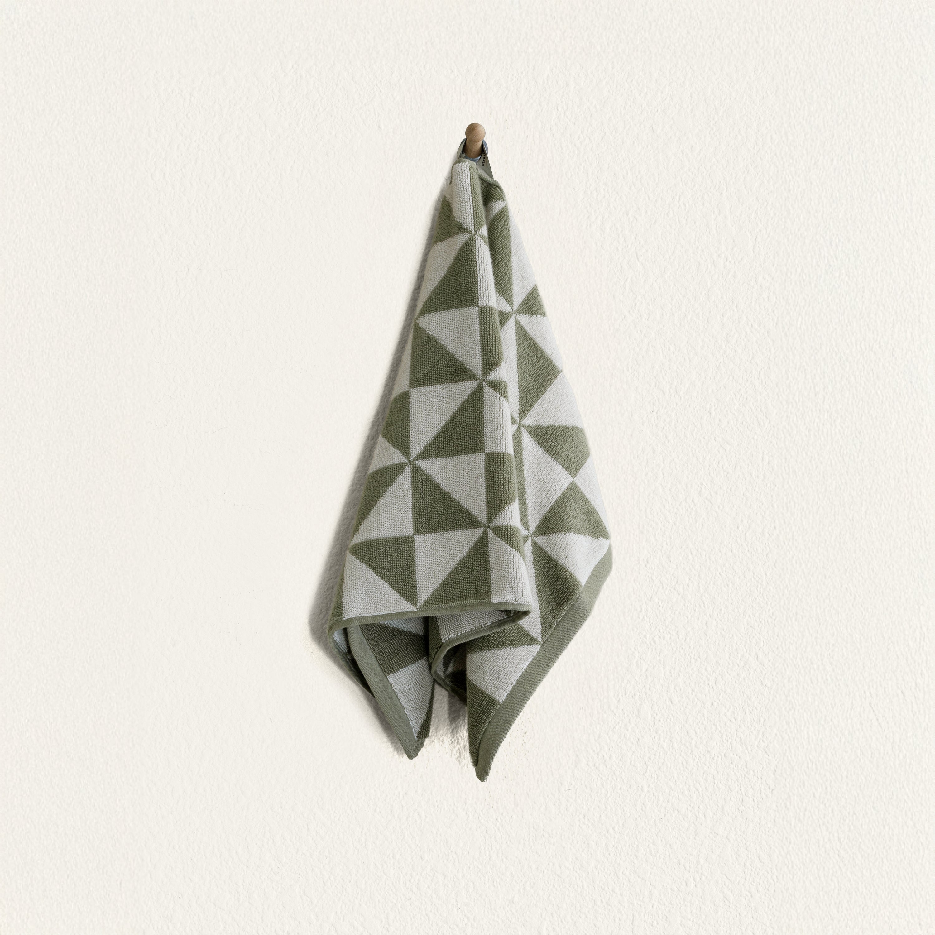 Umbra Australian Cotton Towels – 600 GSM | Italic