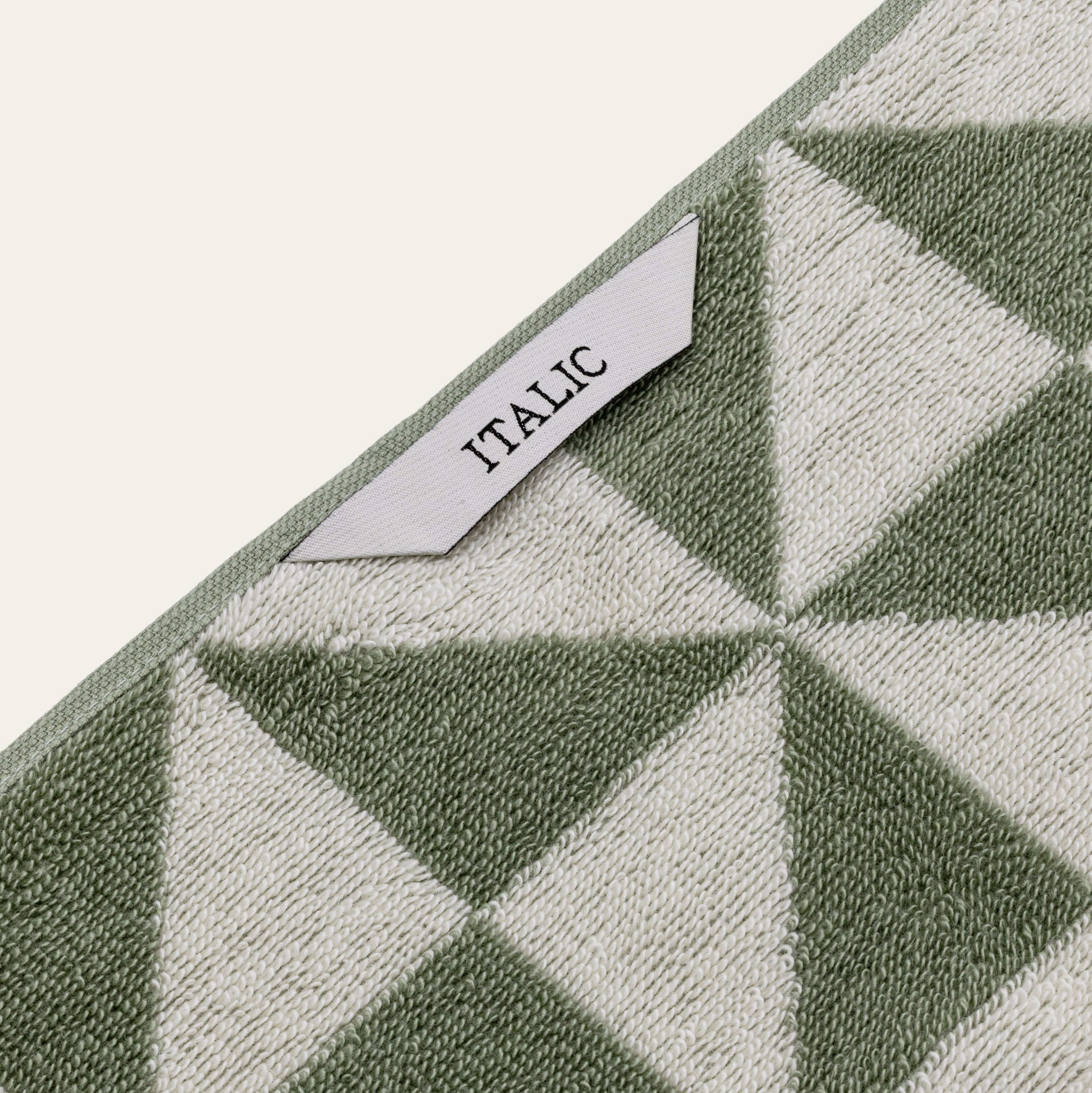 Umbra Australian Cotton Towels – 600 GSM | Italic